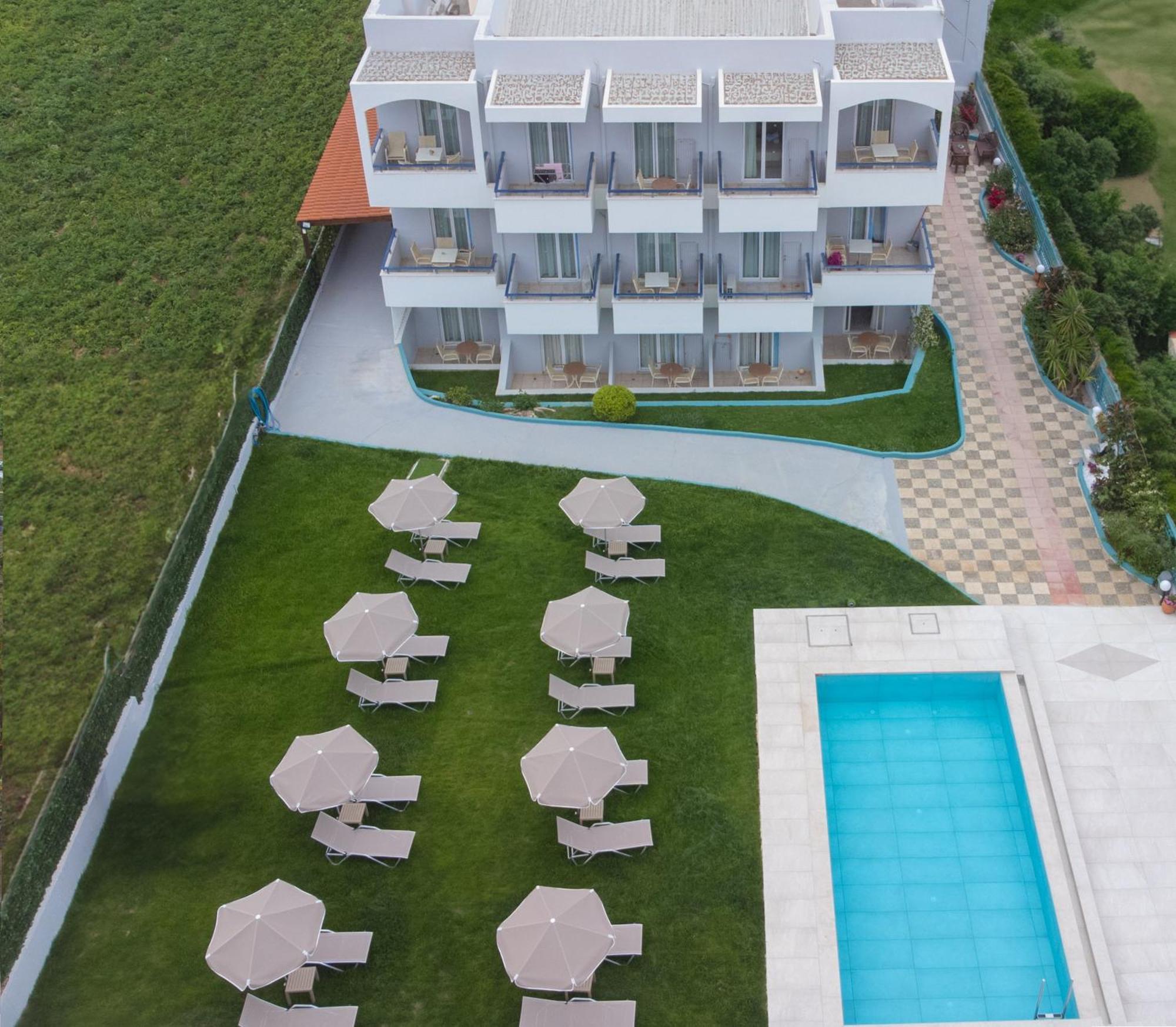 Pinelopi Hotel Платанес Экстерьер фото