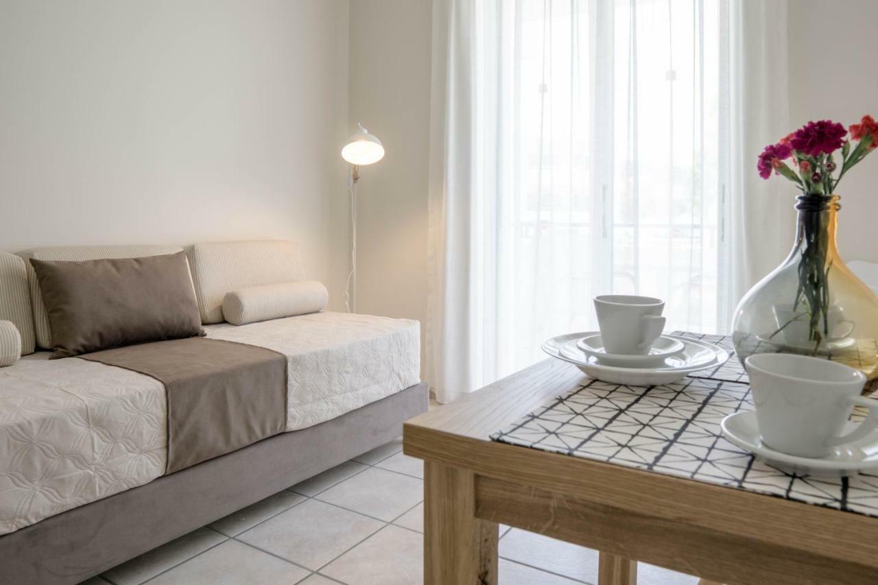 Pinelopi Hotel Платанес Экстерьер фото