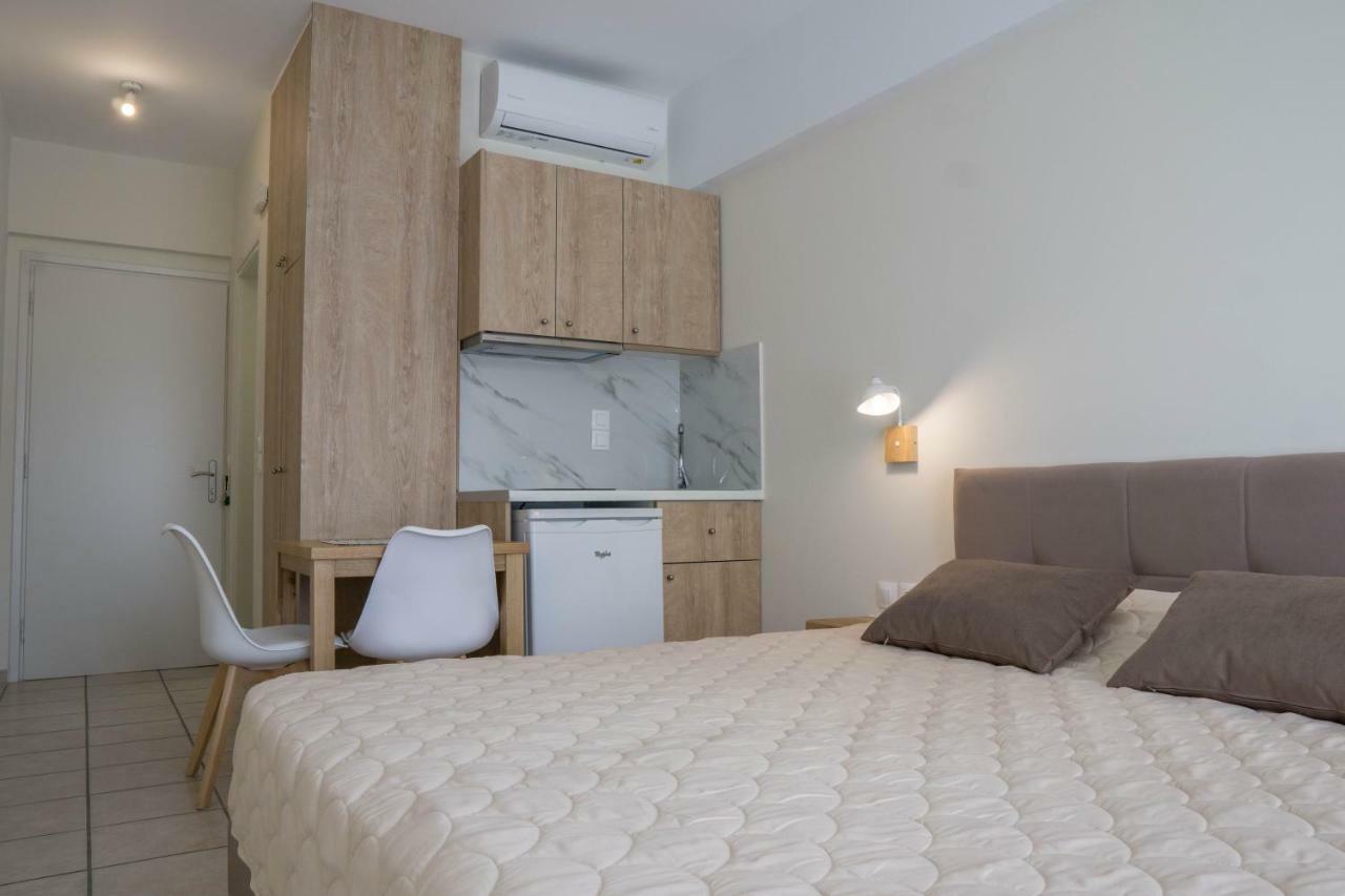 Pinelopi Hotel Платанес Экстерьер фото